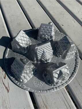 Nordicware village mini cake pan